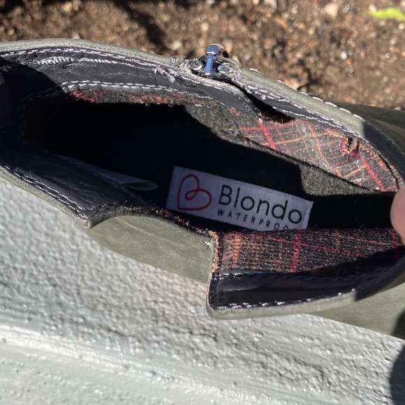 EUC Dark Green Blondo Ankle Boots - Picture 9 of 12